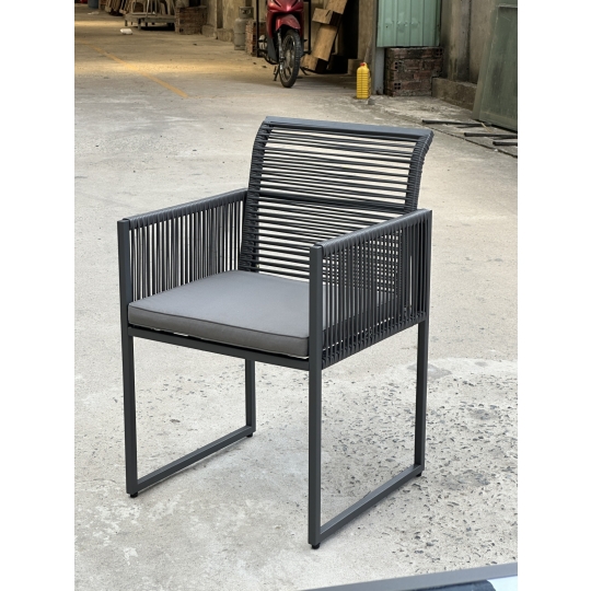 GHẾ QUẦY BAR NHỰA GIẢ MÂY