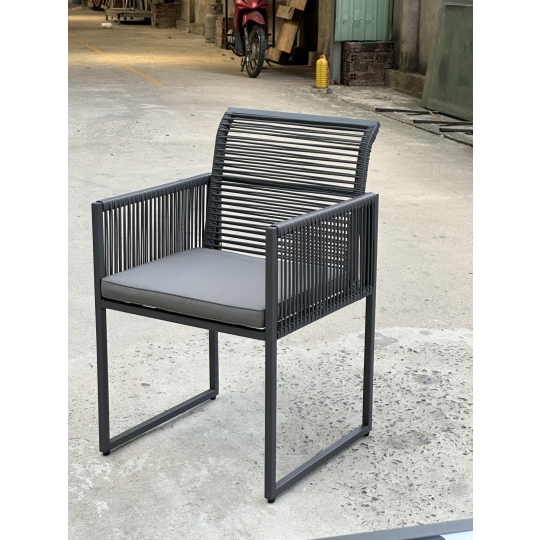 GHẾ QUẦY BAR NHỰA GIẢ MÂY