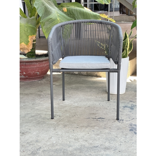 GHẾ ĂN NGOÀI TRỜI